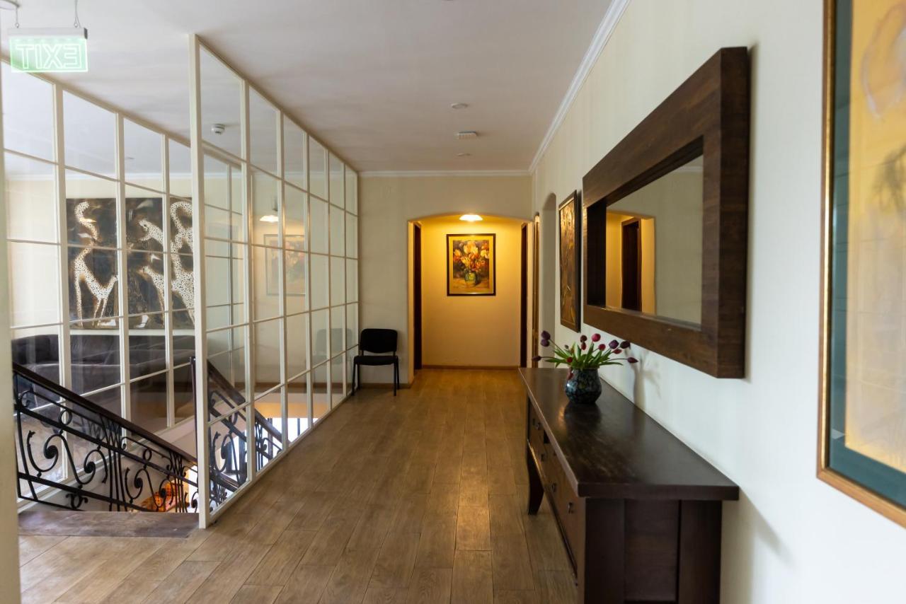 Hotel Beaumonde Garden Tbilisi Exterior foto