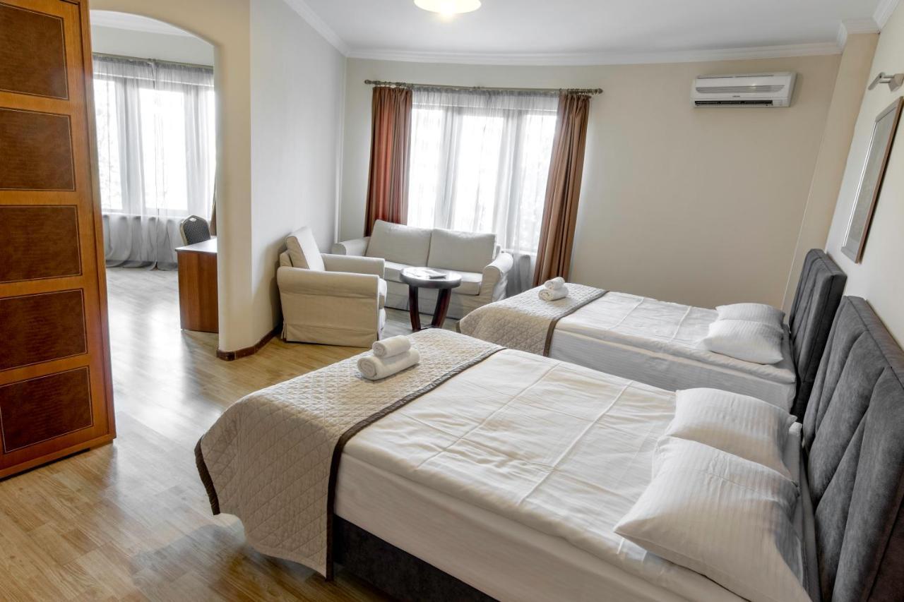 Hotel Beaumonde Garden Tbilisi Exterior foto
