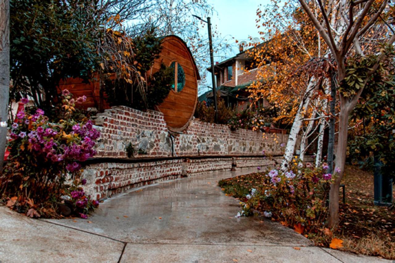 Hotel Beaumonde Garden Tbilisi Exterior foto